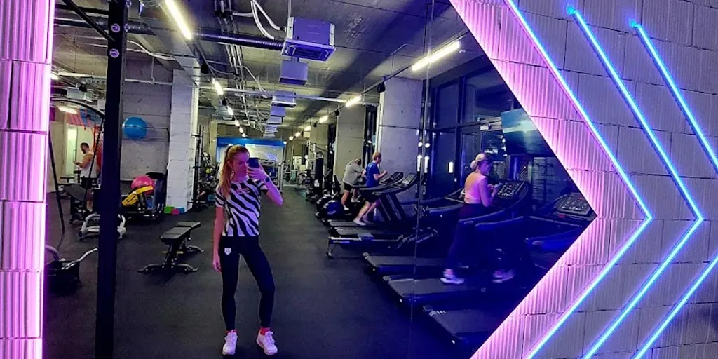 XXS GYM 29 Listopada 39F - Zdjęcie 9