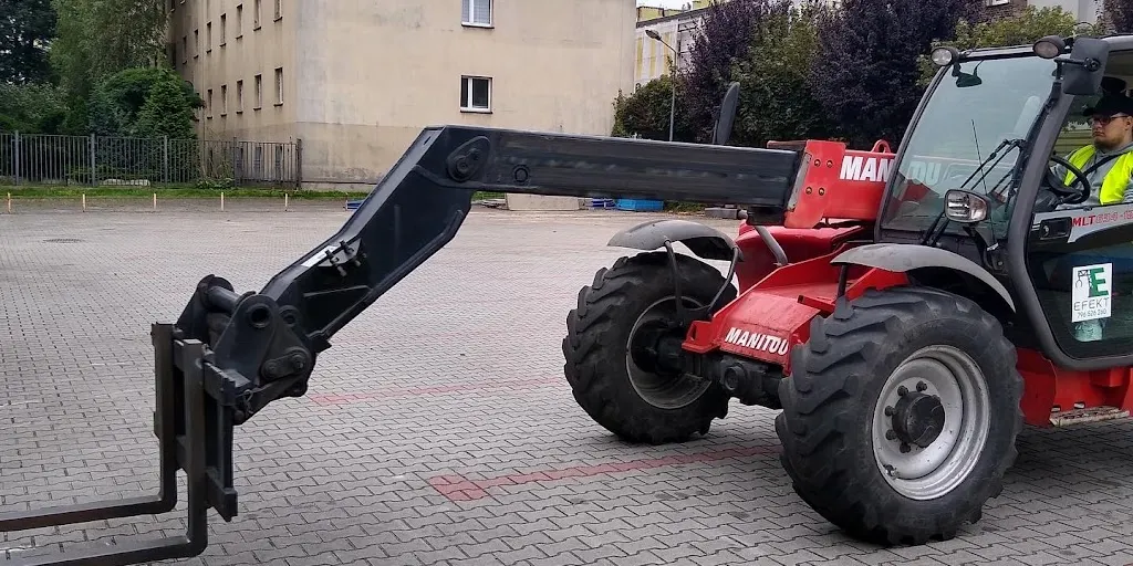 Efekt - Kursy na wózki widłowe, żurawie wieżowe - Zdjęcie 3
