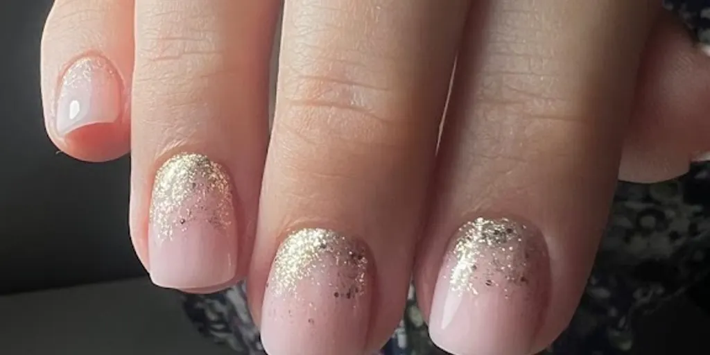 YEY SALON URODY - Kosmetolog Katowice - Makijaż Permanentny - Masaż KOBIDO - Bloomea zabieg - Oczyszczanie Wodorowe - Zdjęcie 10