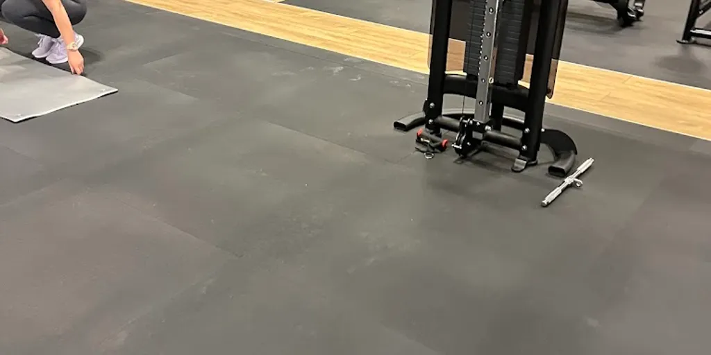 BLACK GYM FITNESS CLUB - Zdjęcie 8