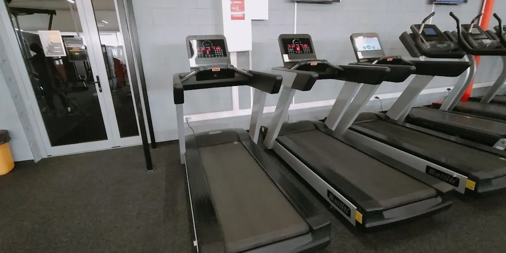 Funfit II Zjednoczenia 102 | Siłownia - Zdjęcie 6