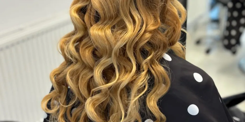 SALON URODA OD ŚWITU FRYZJER NOWA HUTA - Zdjęcie 2