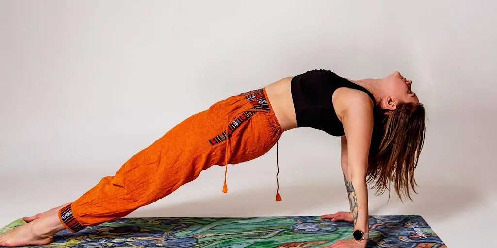 Shakti Joga Toruń. Zajęcia z jogi w Toruniu. Anastasiia Sakharova - Zdjęcie 3