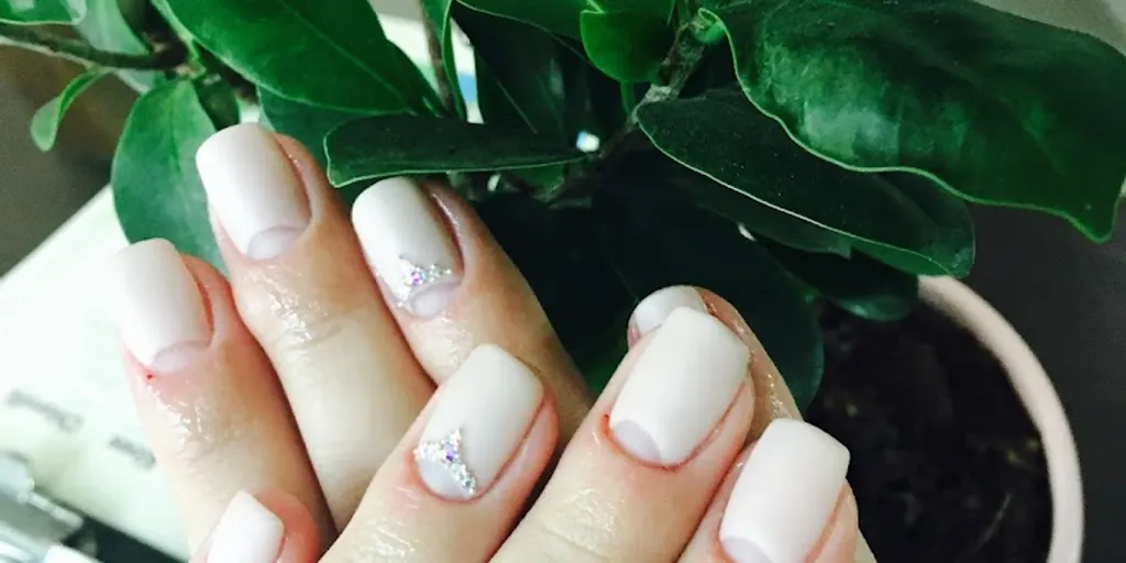 Instytut Zdrowia i Urody Bonsai - zabieg na twarz Lublin - salon kosmetyczny - masaż Kobido Lublin - depilacja laserowa - Zdjęcie 9