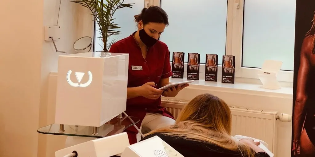 Gabinet Kosmetologii Profesjonalnej i Medycznej DOM URODY GÓRSKA - Zdjęcie 2