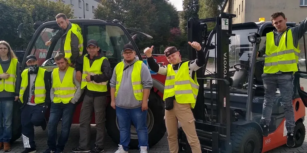 Efekt - Kursy na wózki widłowe, żurawie wieżowe - Zdjęcie 5