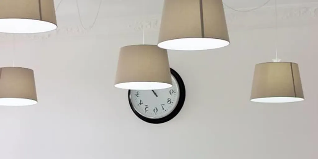 7cm Szkoła Projektowania, Konstrukcji i Technik Krawieckich - Zdjęcie 4