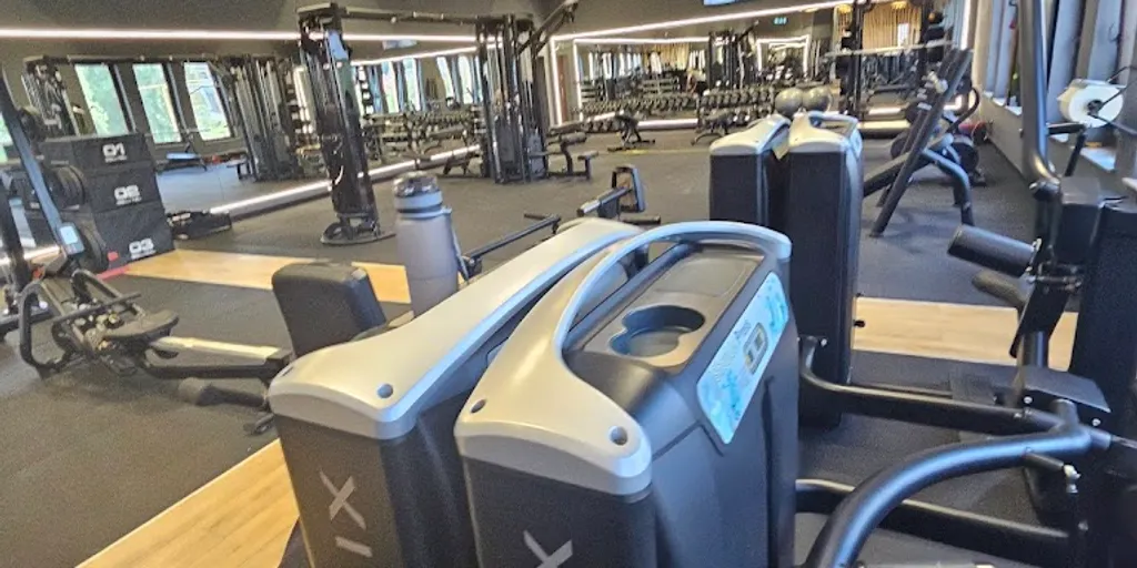 BLACK GYM FITNESS CLUB - Zdjęcie 10