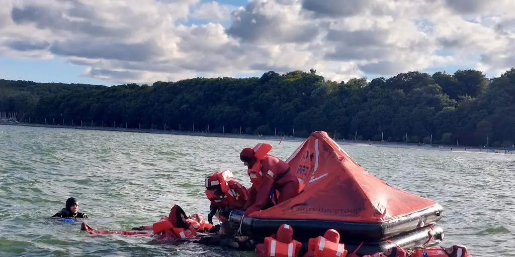 Europejskie Centrum Szkoleń STCW - Kursy dla marynarzy i żeglarzy - kursy STCW / IMO - EUROPEAN STCW CENTER - Zdjęcie 8