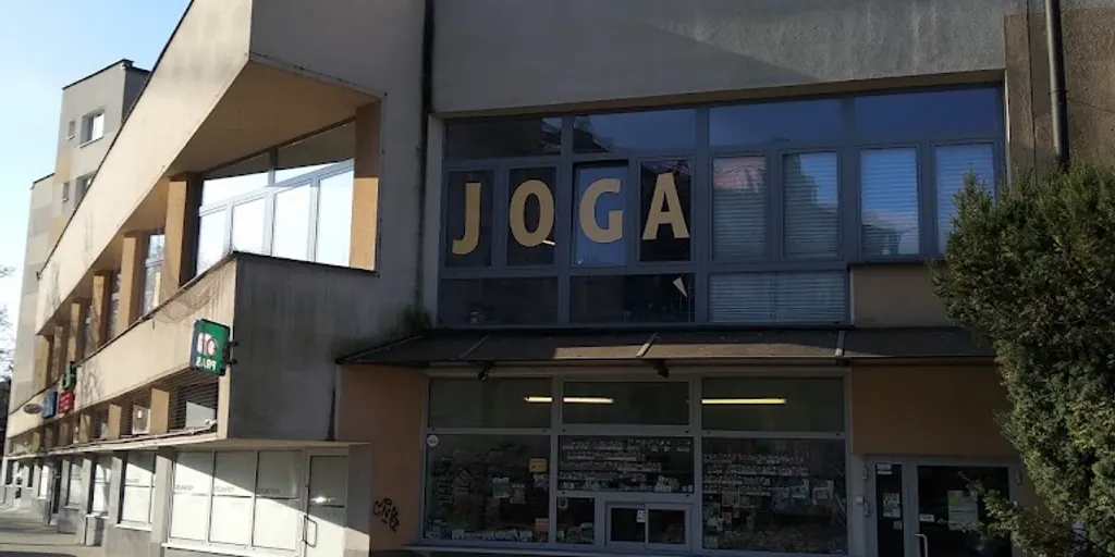 Szkoła Jogi na Dębnikach - Zdjęcie 9