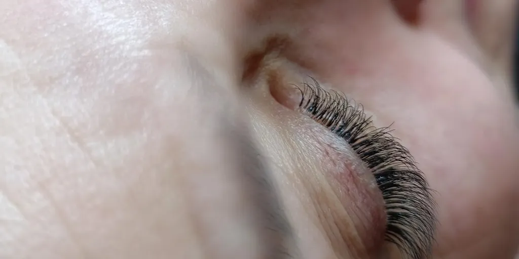 Uroda Gwiazd Salon Kosmetyczny - Zdjęcie 10