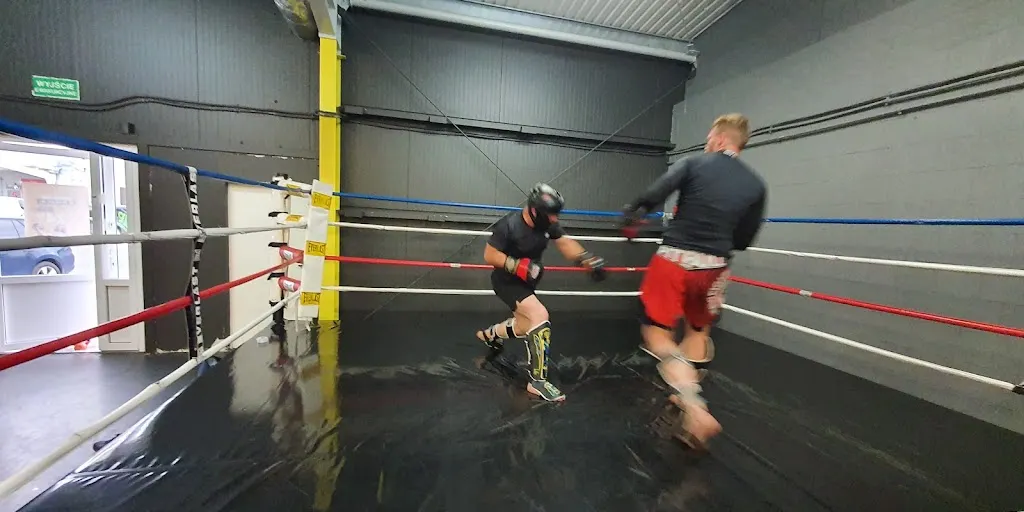 Funfit II Zjednoczenia 102 | Siłownia - Zdjęcie 3