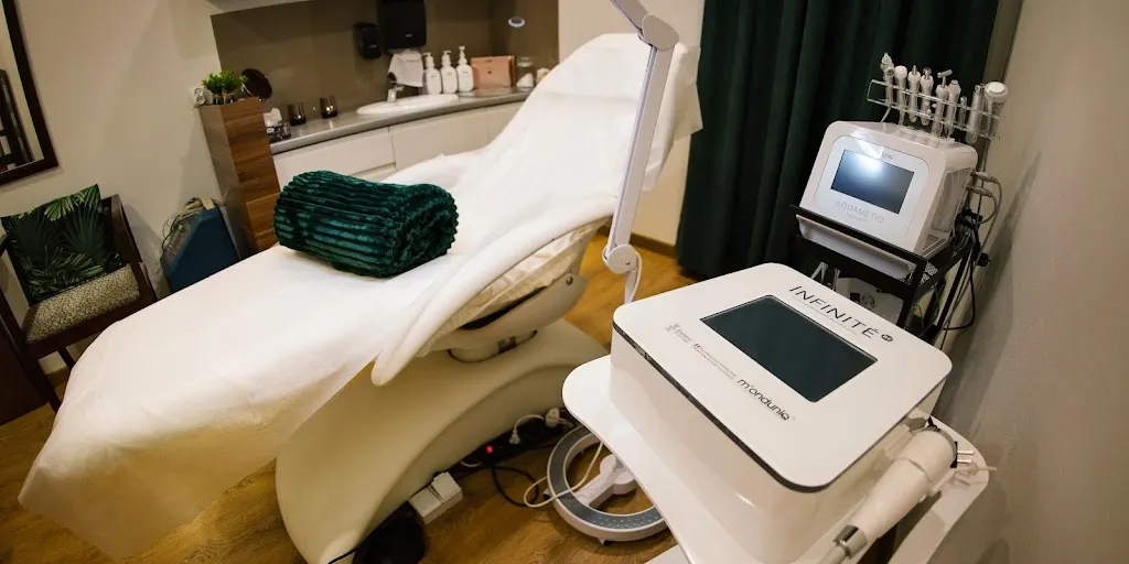 Salon kosmetyczny - Tkalnia Urody Centrum Nowoczesnej Kosmetologii - Zdjęcie 3