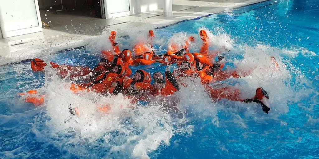 Centrum Edukacyjne CERSAR - kursy i szkolenia STCW / IMO dla marynarzy - Zdjęcie 8